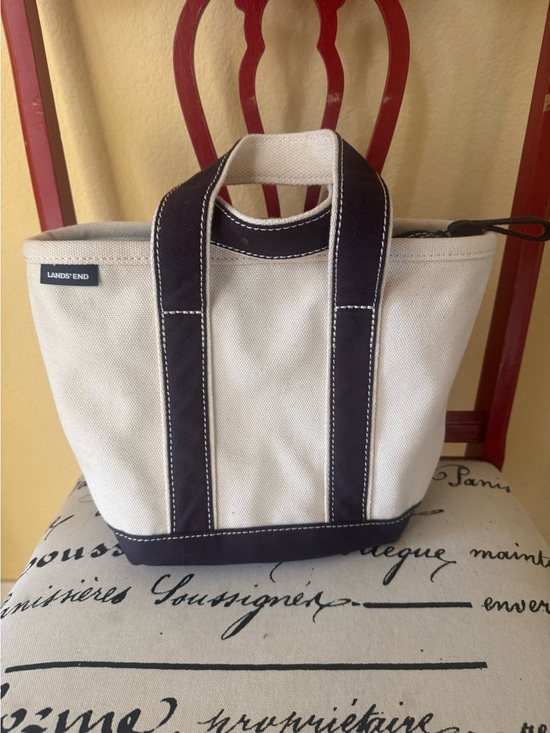 Handbags - Lands' End Small Zippered Tote with attached keychain Navy Blue